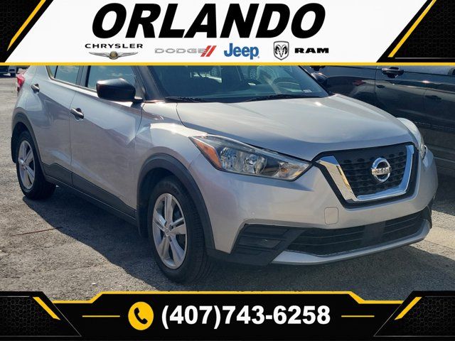 2020 Nissan Kicks S