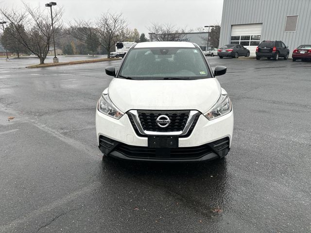 2020 Nissan Kicks S