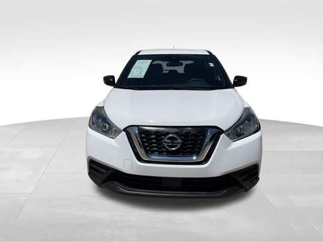 2020 Nissan Kicks S