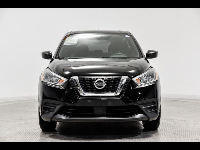 2020 Nissan Kicks S