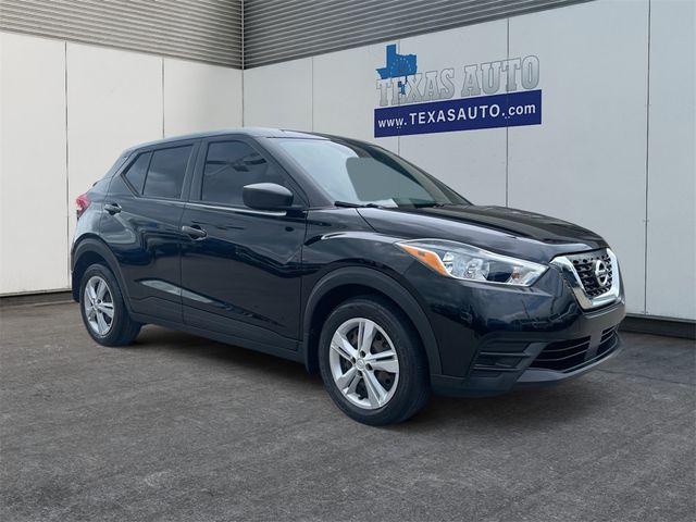 2020 Nissan Kicks S