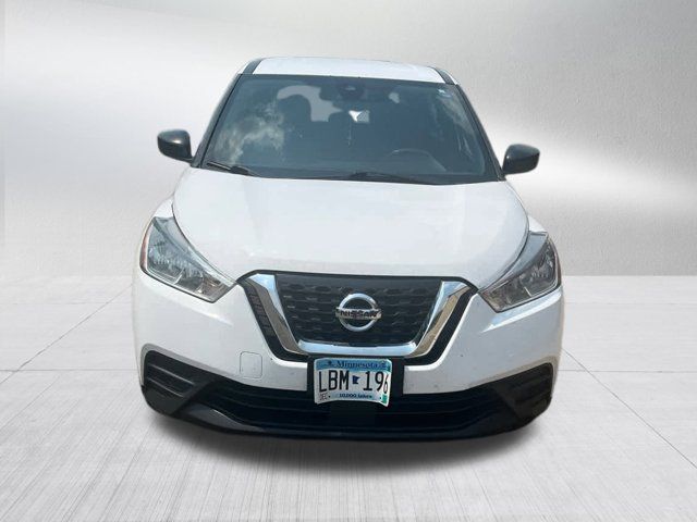2020 Nissan Kicks S