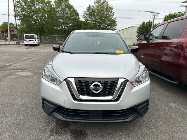 2020 Nissan Kicks S