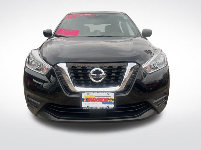 2020 Nissan Kicks S