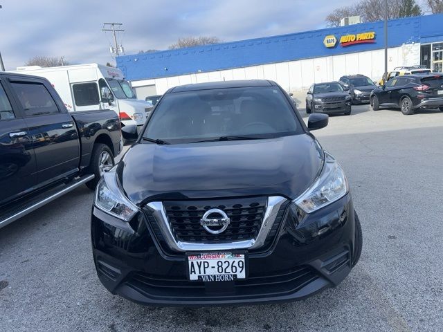 2020 Nissan Kicks S