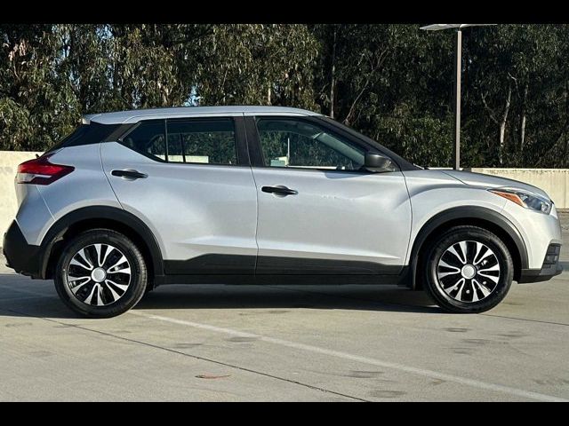 2020 Nissan Kicks S