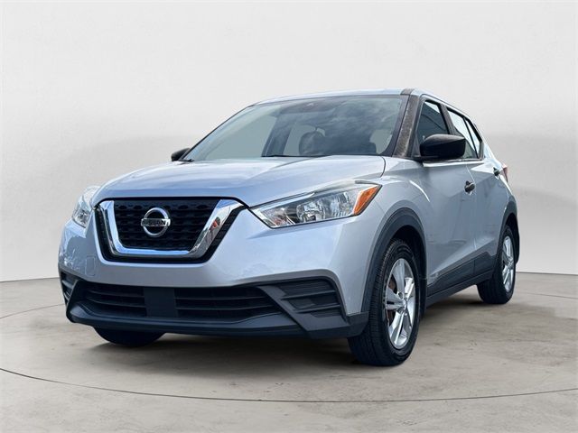 2020 Nissan Kicks S