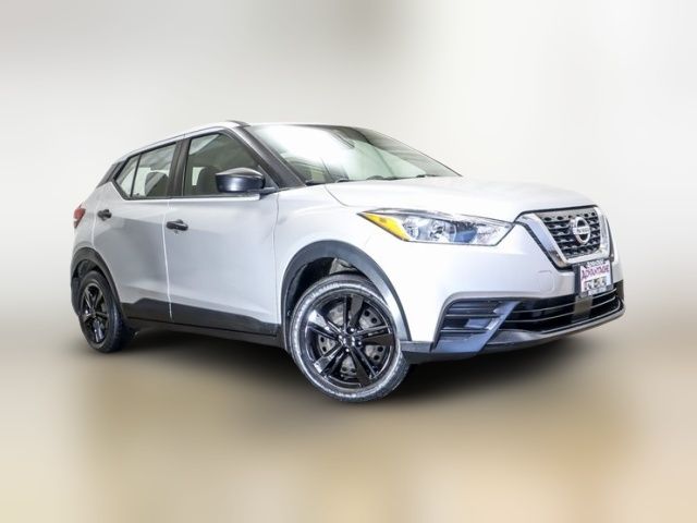 2020 Nissan Kicks S