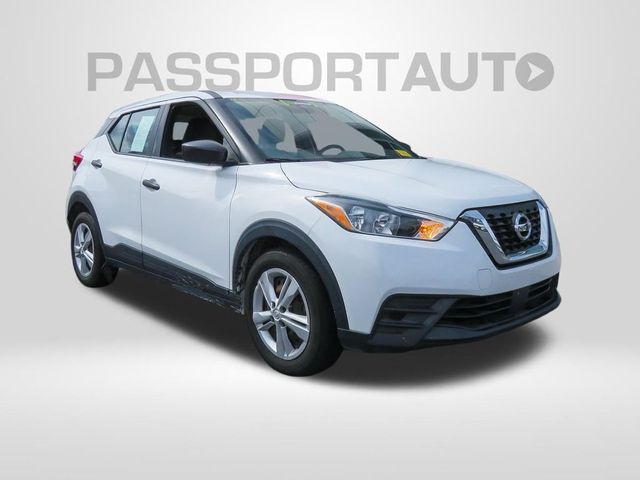 2020 Nissan Kicks S