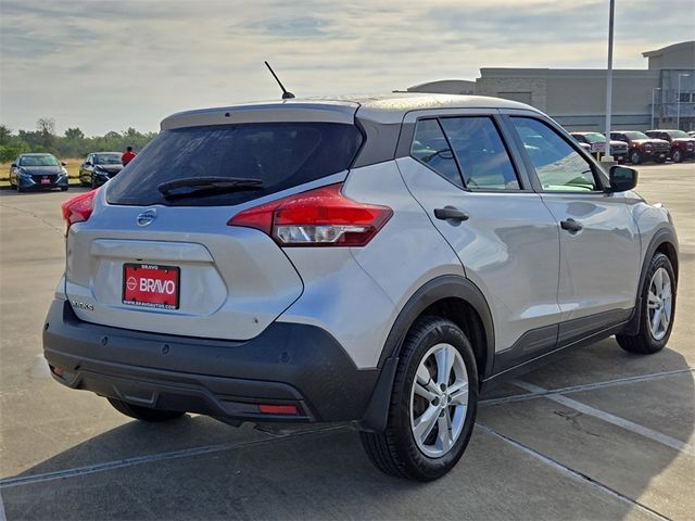 2020 Nissan Kicks S