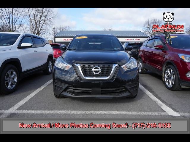 2020 Nissan Kicks S