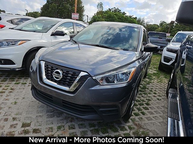 2020 Nissan Kicks S