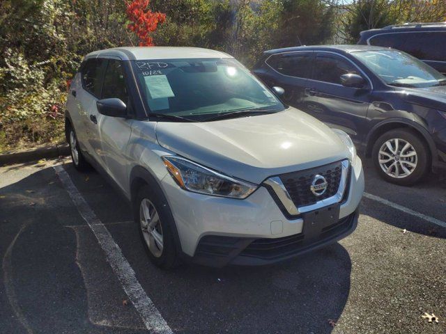 2020 Nissan Kicks S