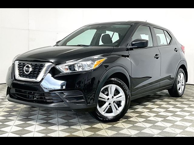 2020 Nissan Kicks S