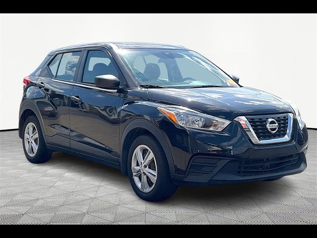 2020 Nissan Kicks S