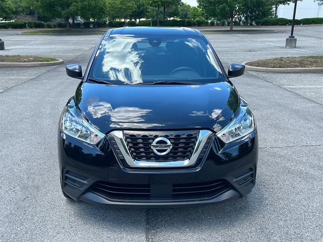 2020 Nissan Kicks S