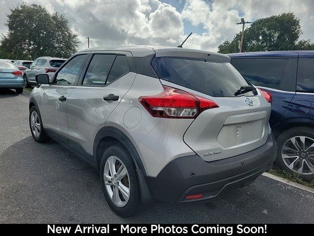 2020 Nissan Kicks S