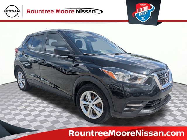 2020 Nissan Kicks S