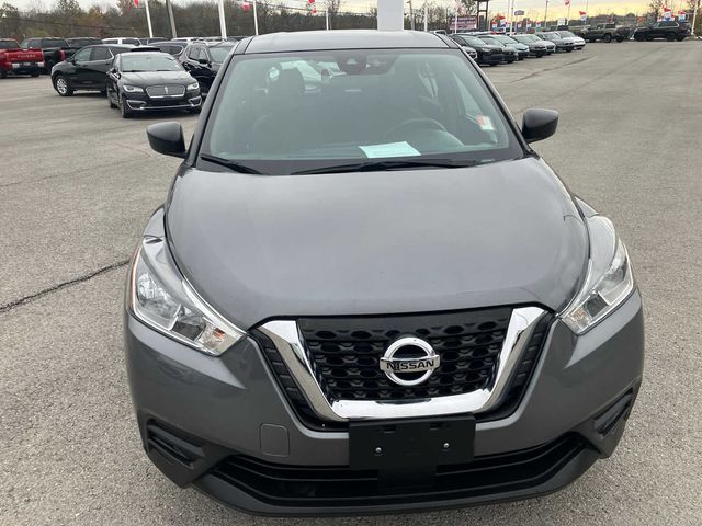 2020 Nissan Kicks S