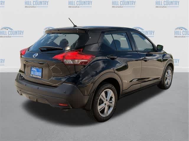 2020 Nissan Kicks S