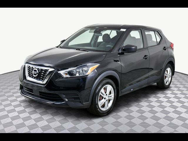 2020 Nissan Kicks S