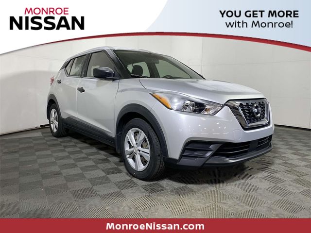 2020 Nissan Kicks S