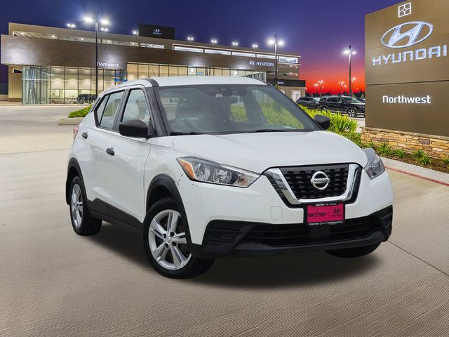 2020 Nissan Kicks S