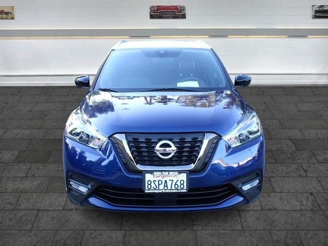 2020 Nissan Kicks SR