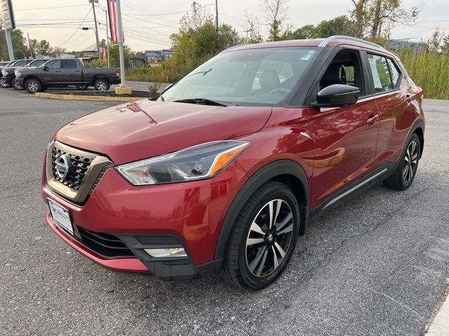 2020 Nissan Kicks SR