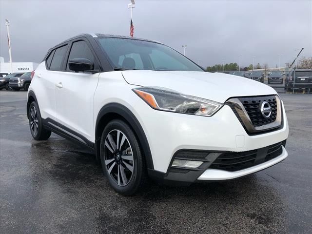 2020 Nissan Kicks SR