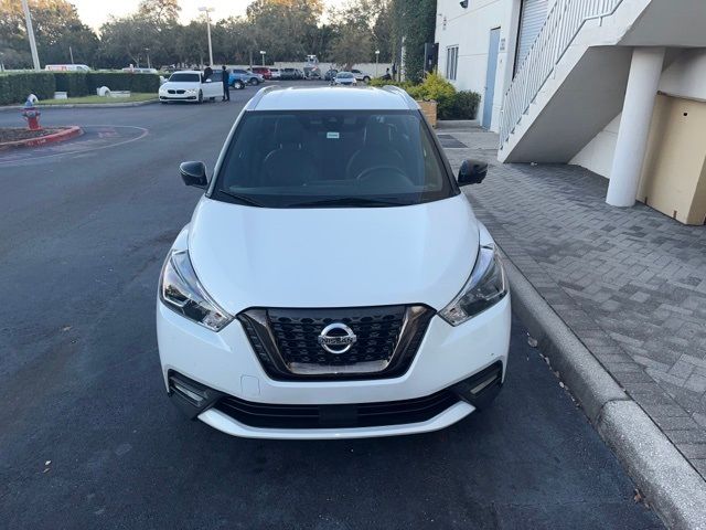 2020 Nissan Kicks SR