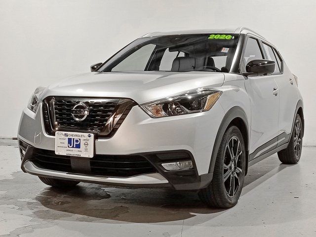 2020 Nissan Kicks SR