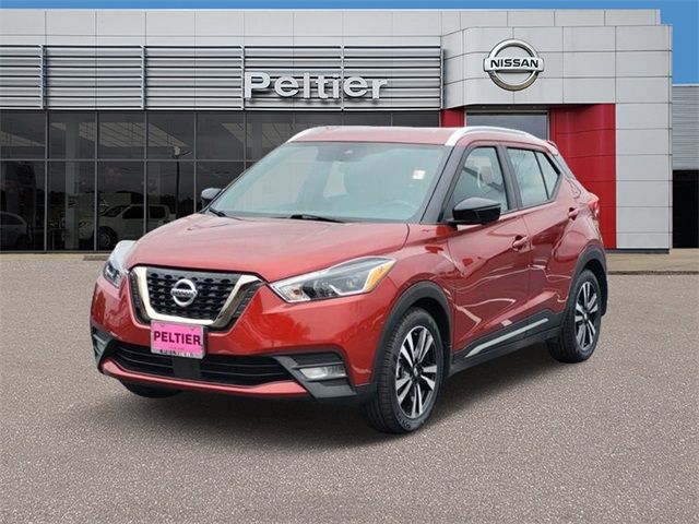 2020 Nissan Kicks SR