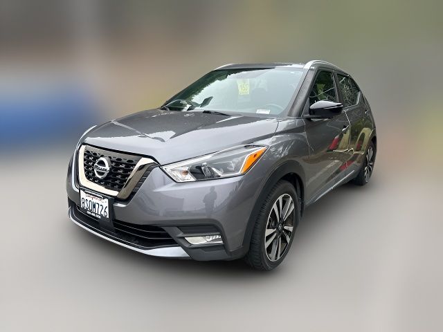 2020 Nissan Kicks SR