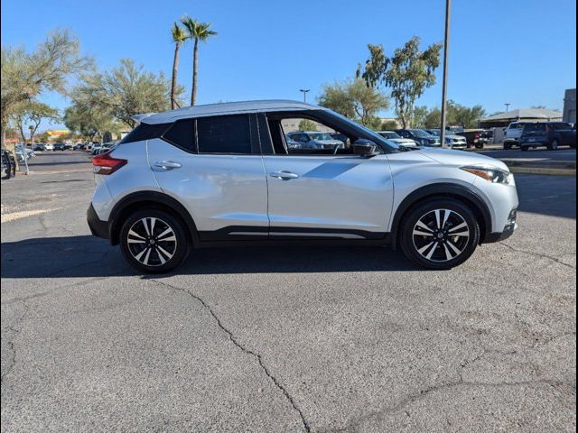 2020 Nissan Kicks SR