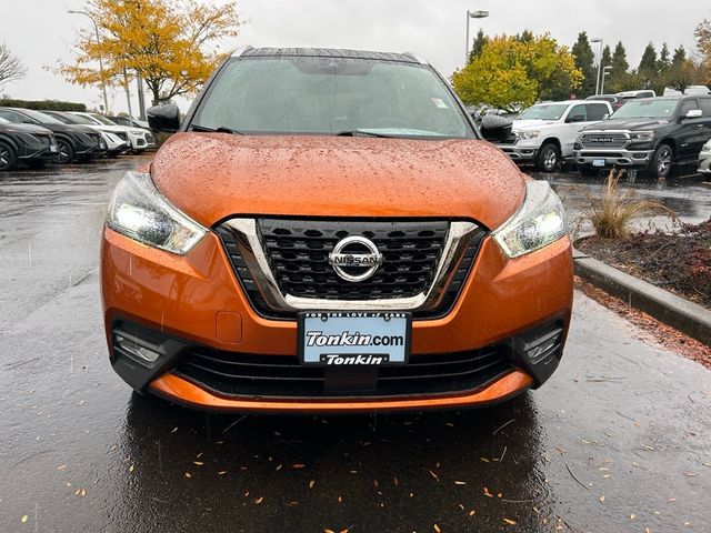 2020 Nissan Kicks SR