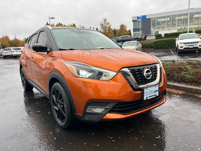 2020 Nissan Kicks SR