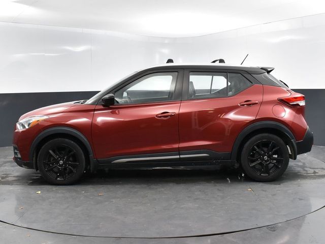 2020 Nissan Kicks SR