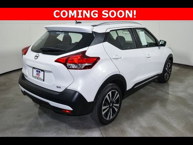 2020 Nissan Kicks SR