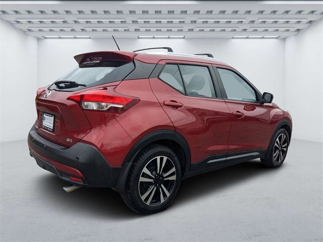 2020 Nissan Kicks SR