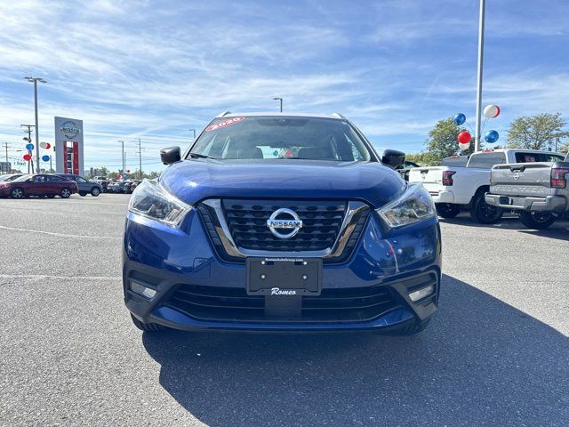 2020 Nissan Kicks SR