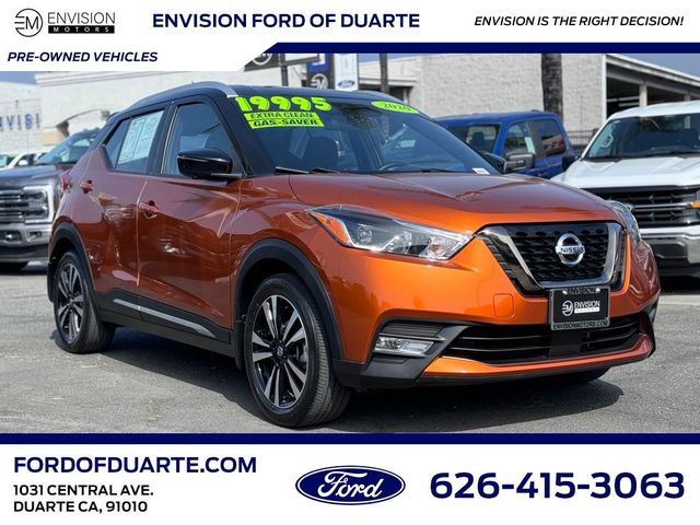 2020 Nissan Kicks SR