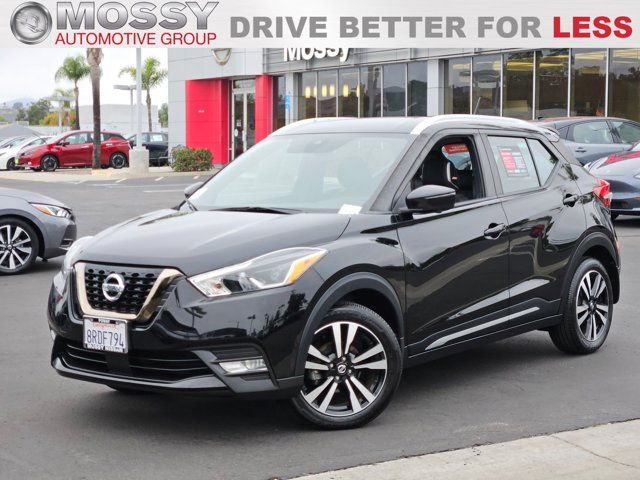 2020 Nissan Kicks SR