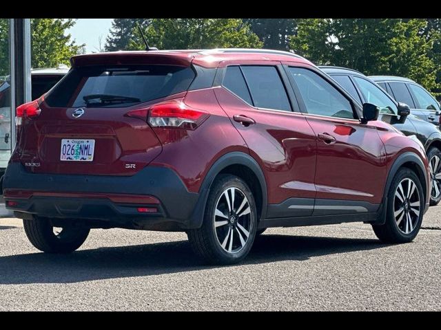 2020 Nissan Kicks SR