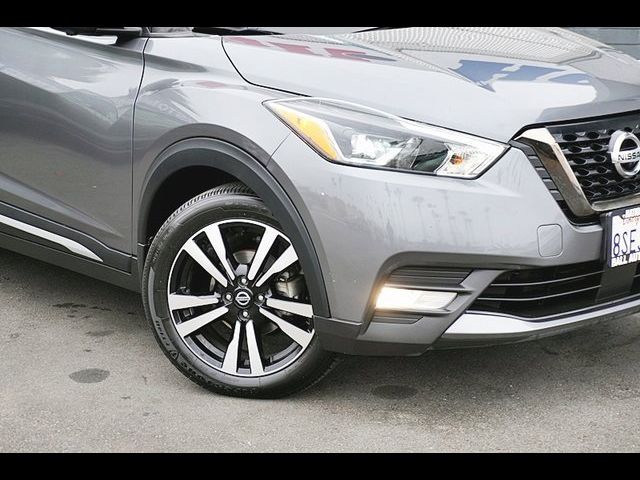 2020 Nissan Kicks SR