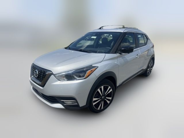 2020 Nissan Kicks SR