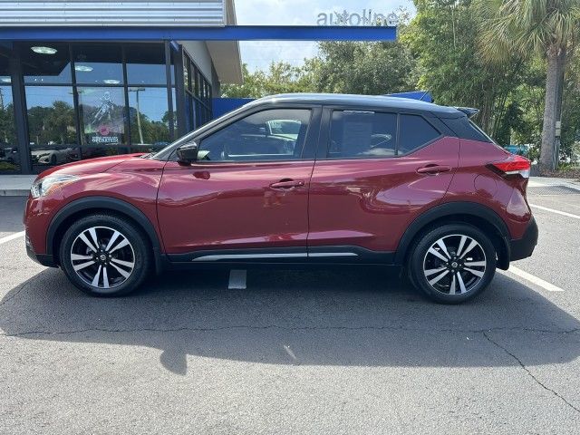 2020 Nissan Kicks SR