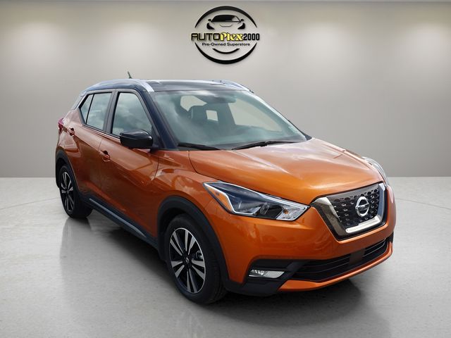 2020 Nissan Kicks SR