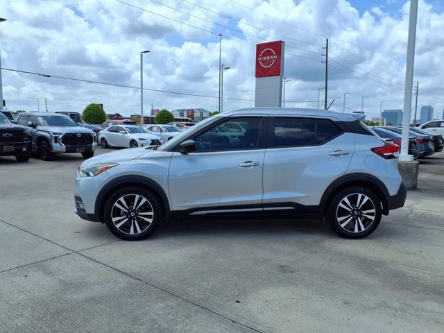 2020 Nissan Kicks SR