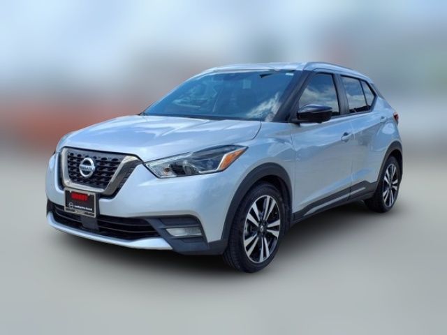 2020 Nissan Kicks SR
